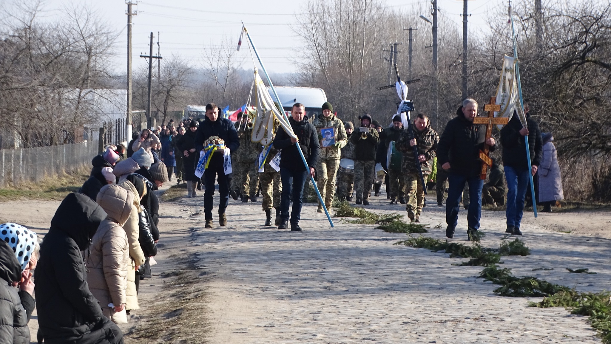 Навіки 37: на Волині в останню дорогу провели молодого Героя Андрія Савчука