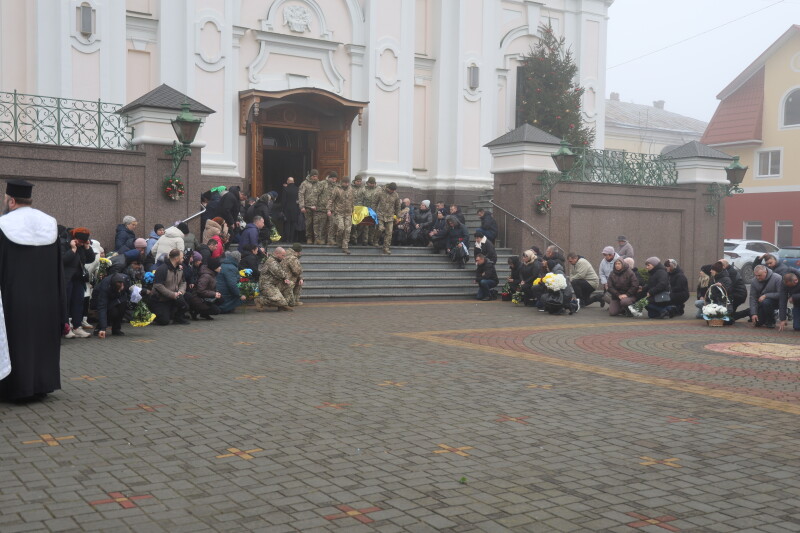 У Луцьку провели в останню путь 36-річного Героя Михайлом Миколайовичем Чернюком