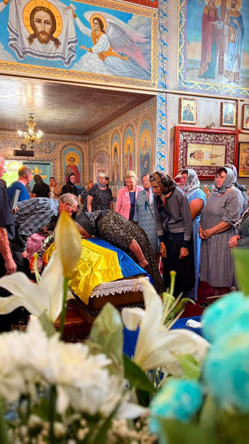 Довгий час вважався зниклим безвісти: на Волині провели в останню путь молодого Героя Богдана Гайдучика