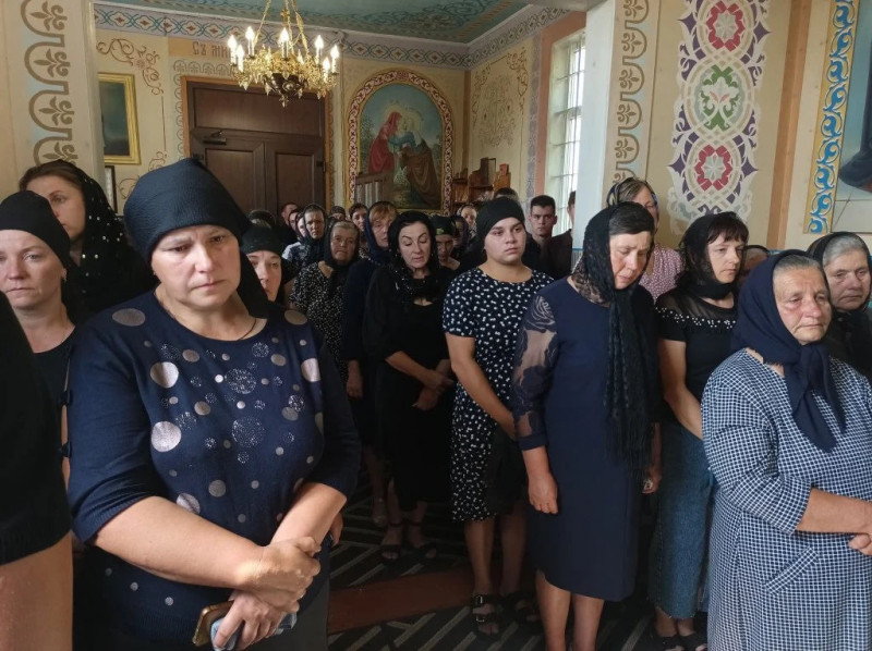 Понад рік вважався зниклим безвісти: на Волині поховали 26-річного Героя Івана Шворака