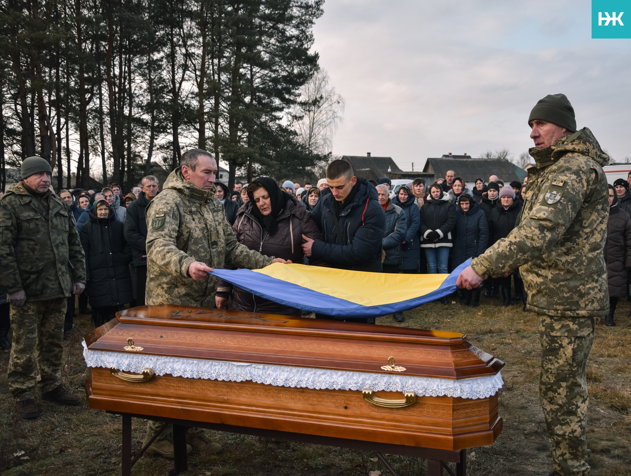 Без підтримки залишилися матір та брат: у селі на Волині поховали молодого Героя Богдана Абрамовича