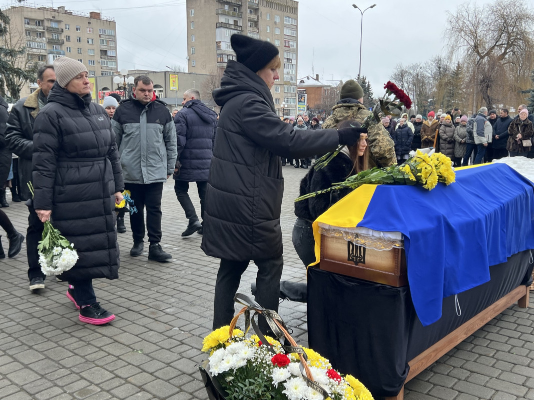 Загинув у день свого народження: на Волині попрощалися із 55-річним Героєм Сергієм Томашевичем