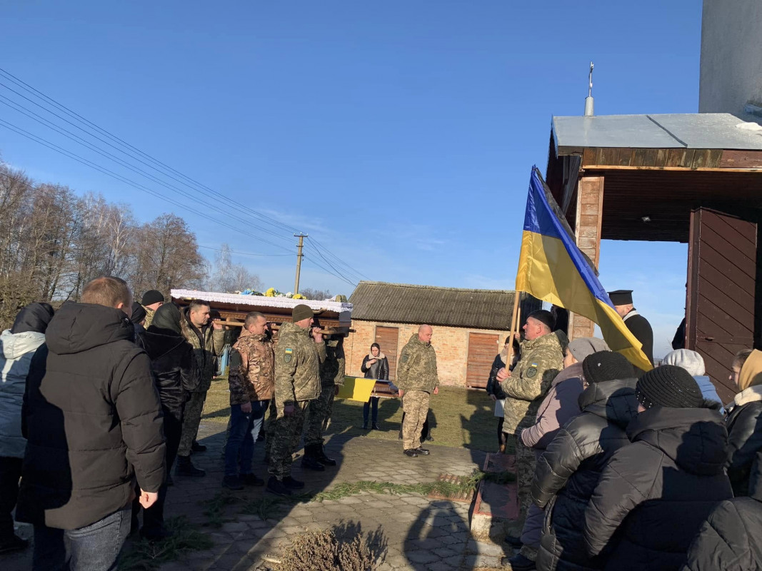 Загинув у бою: на Волині попрощались з Героєм Сергієм Бубелою