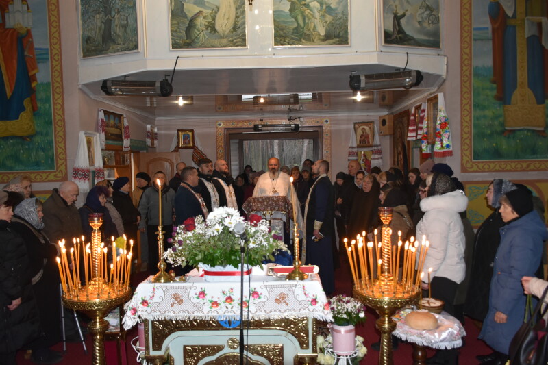 Загинув понад рік тому: у Луцькій громаді поховали 27-річного захисника Олександра Філіпчука