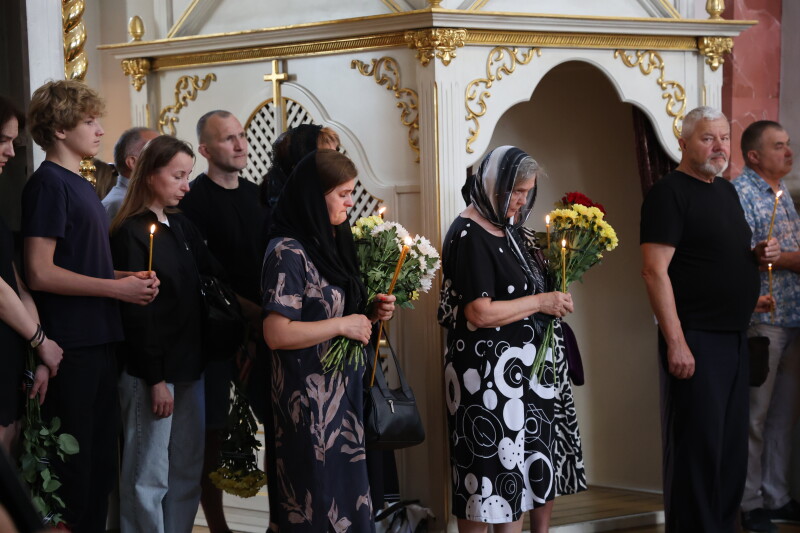 Загинув чотири місяці тому: у Луцьку попрощалися із 54-річним Героєм Едуардом Павловським