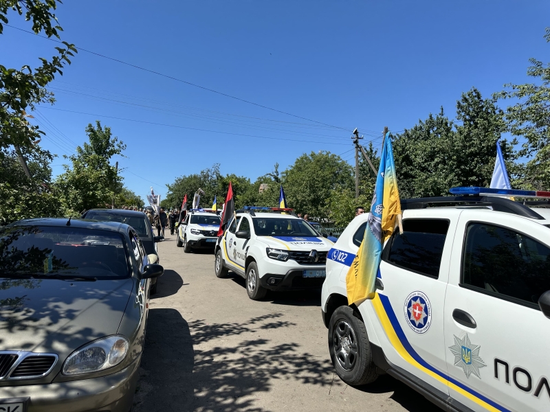 Поліцейський, що став Героєм: на Волині попрощалися з полеглим воїном Юрієм Кривошапкою
