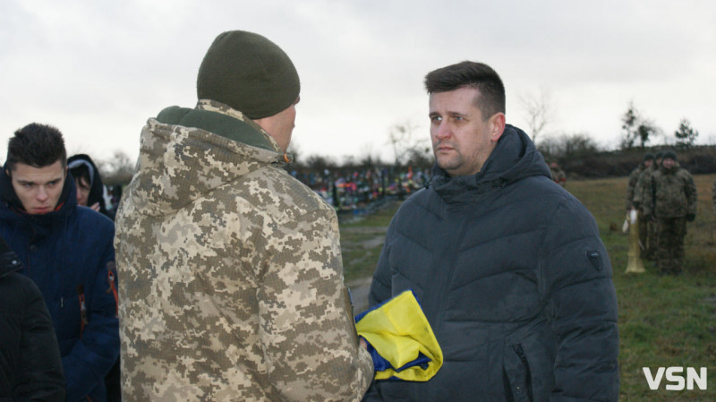 Віддав своє життя за наше завтра: волиняни провели в останню путь Героя Миколу Дудка