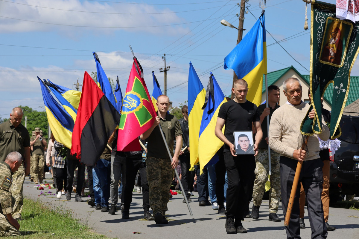 Назавжди 27: на Волині поховали прикордонника-снайпера Віталія Шеремету