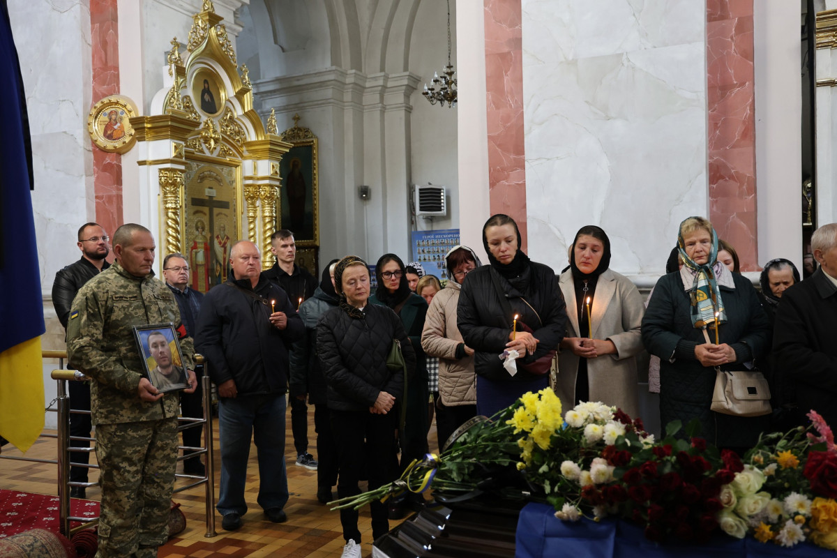Навіки в строю: у Луцьку попрощалися з Героями Леонідом Бондаруком та Миколою Яцюком