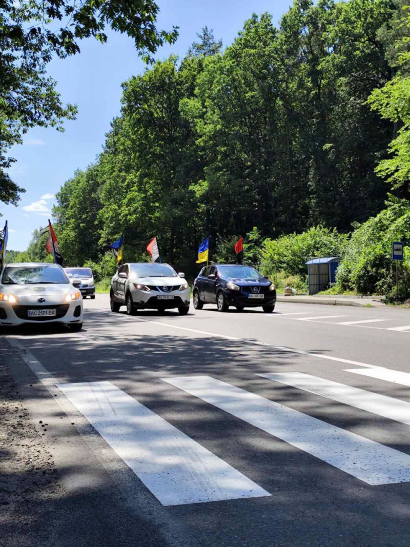 Майже два роки вважався зниклим безвісти: на Волині провели в останню дорогу Героя Миколу Войтюка