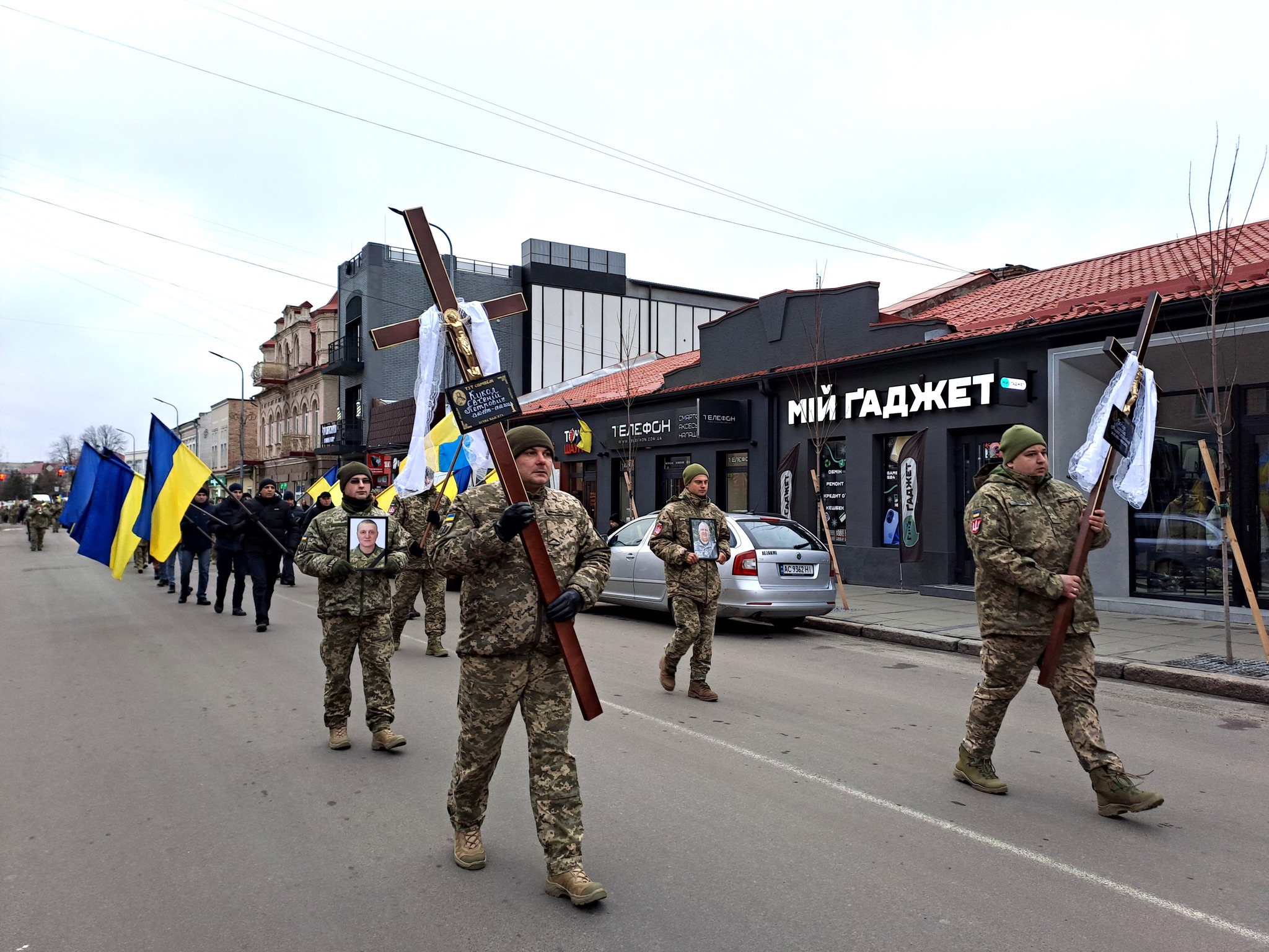 Загинули в один день на Харківщині: на Волині поховали двох Героїв - Миколу Бобра та Євгенія Кукола