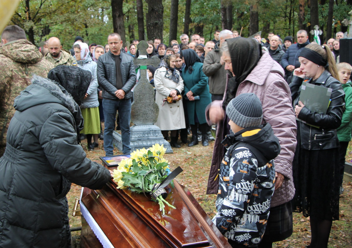 Загинув у полоні: волиняни провели до місця вічного спочинку воїна Ярослава Гарбара