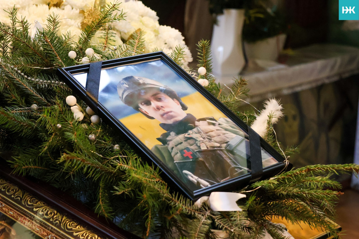 Молодому Герою назавжди 20: на Волині в останню дорогу провели Костянтина Масюка