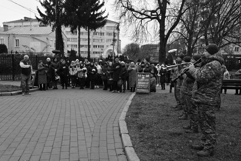 У Луцьку попрощалися з Героєм Сергієм Мезенцевим