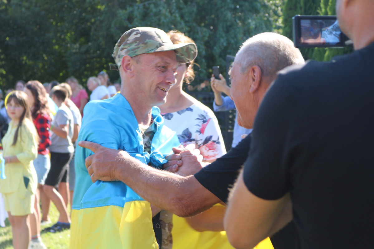 Повернення з полону: волинянин Ігор Жуковський зустрівся з рідними та земляками