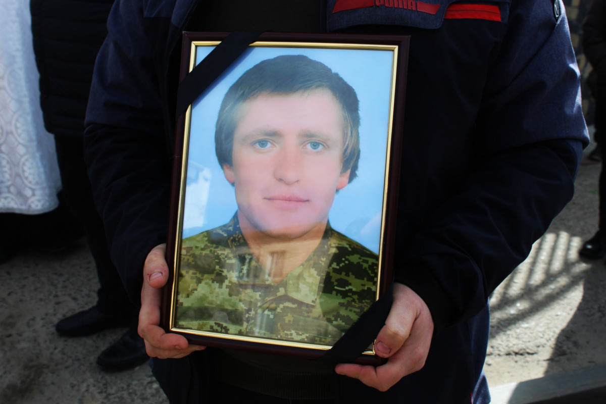 Півтора року невідомості: на Волині попрощалися із загиблим на Курщині Валентином Волошиним