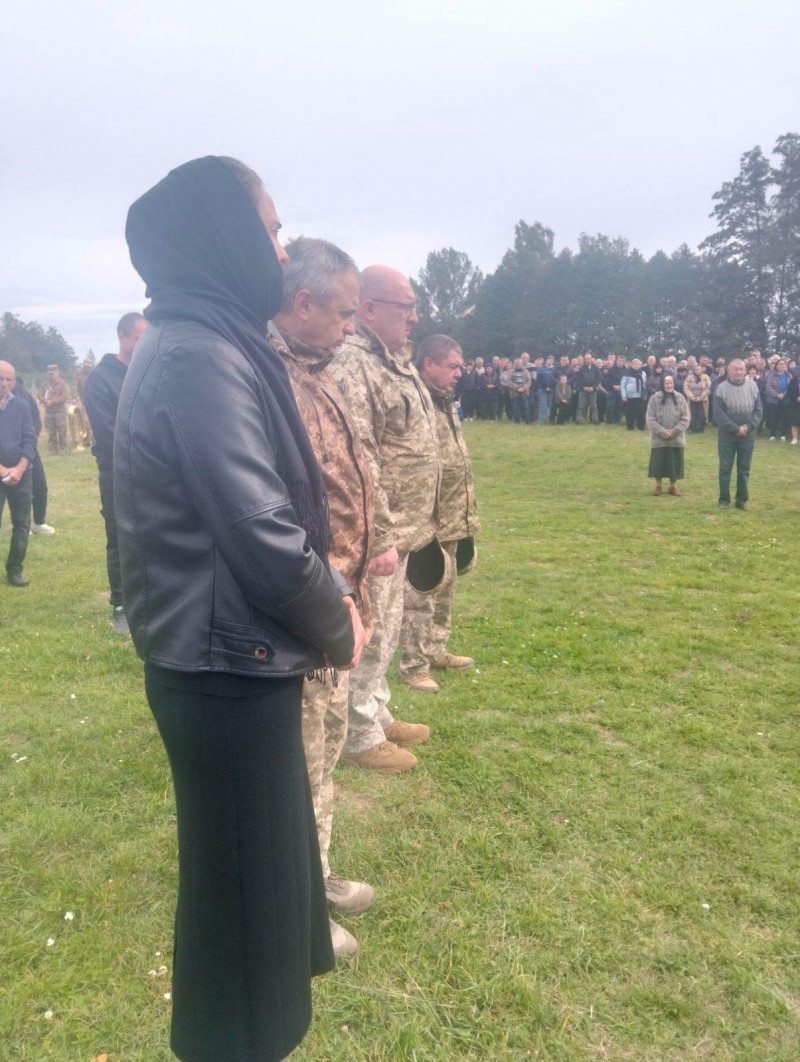 Волиняни попрощалися із захисником Олександром Пінчуком, який понад два роки вважався зниклим безвісти