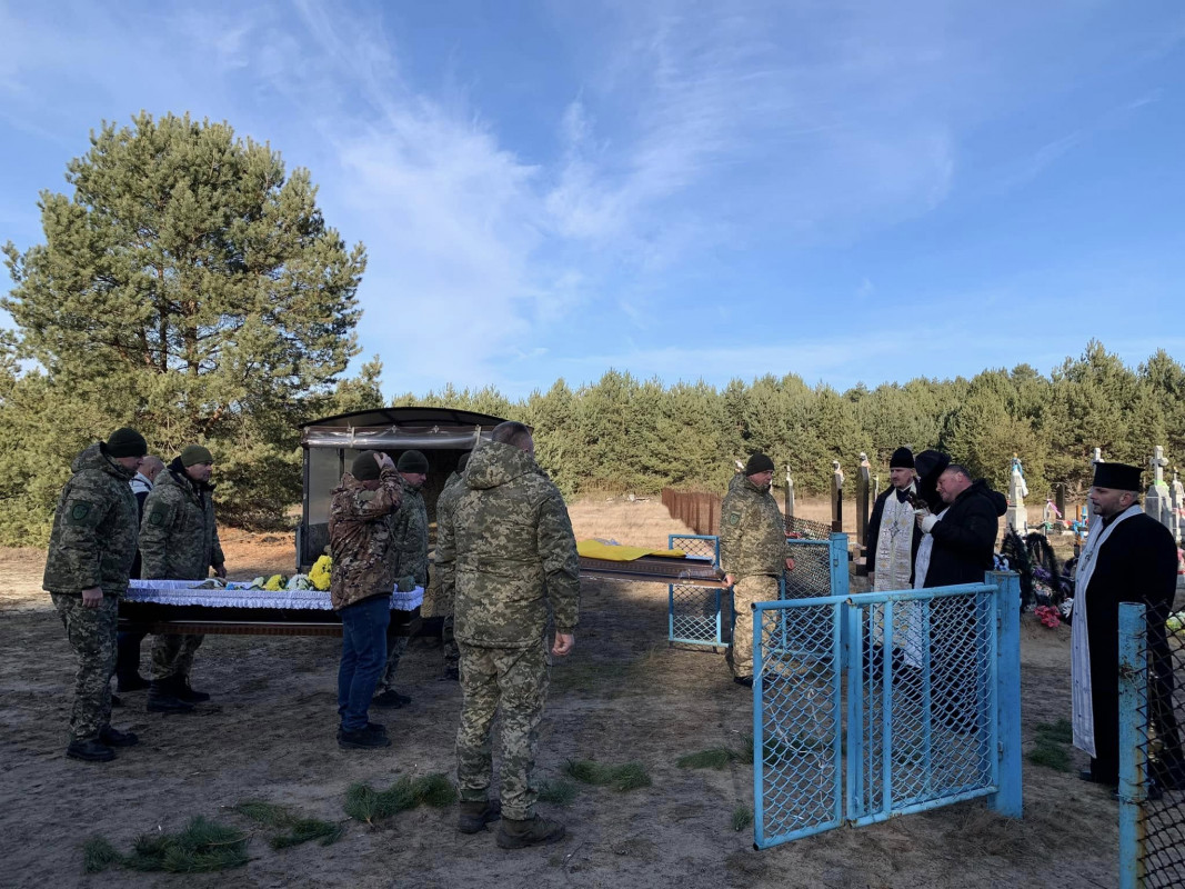 Загинув у бою: на Волині попрощались з Героєм Сергієм Бубелою