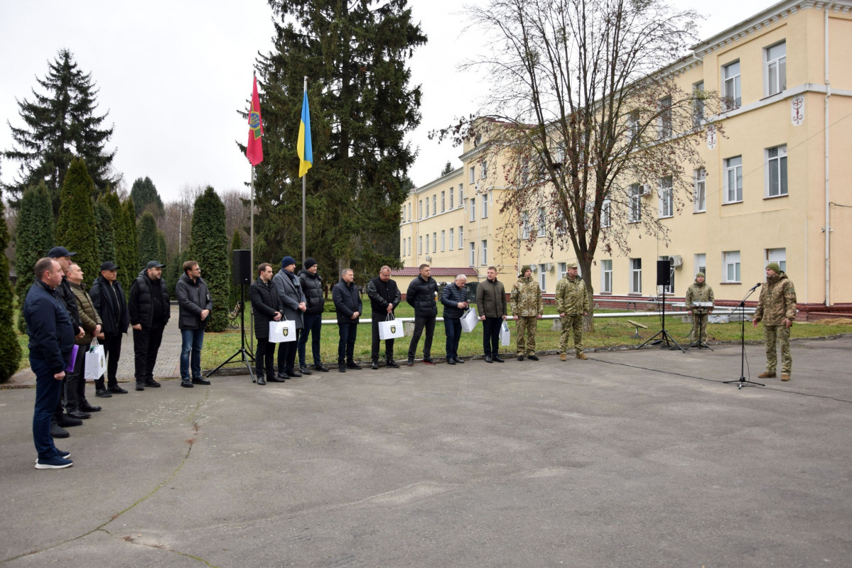 Як волонтери Волині допомагають прикордонникам на передовій