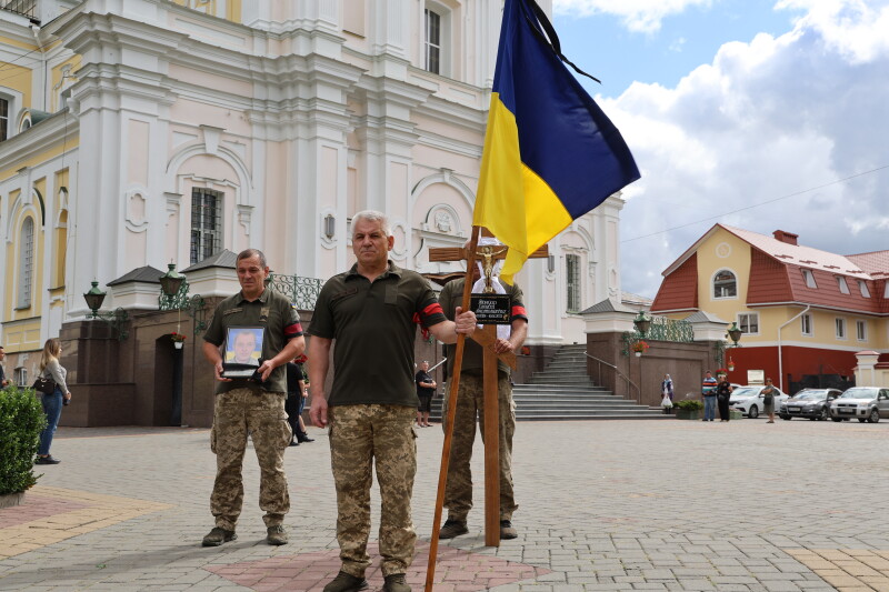 Загинув у Запорізькій області: у Луцьку попрощалися з Героєм Олексієм Бондарем