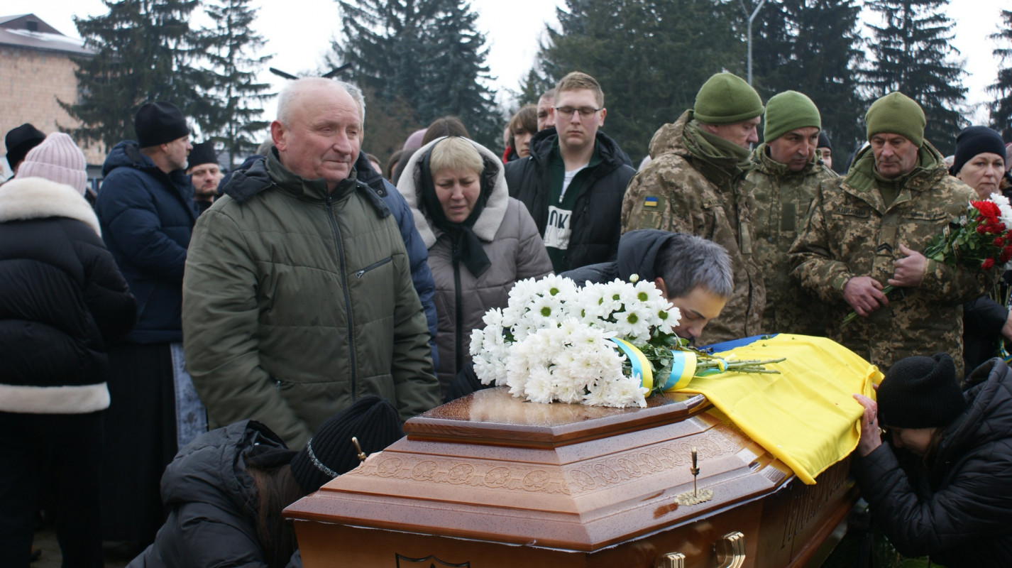Навіки 44: на Волині попрощалися з Героєм Анатолієм Репшем