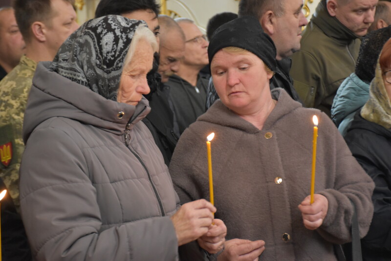 Луцьк попрощався із двома Героями — Анатолієм Андрусиком та Богданом Новосадом