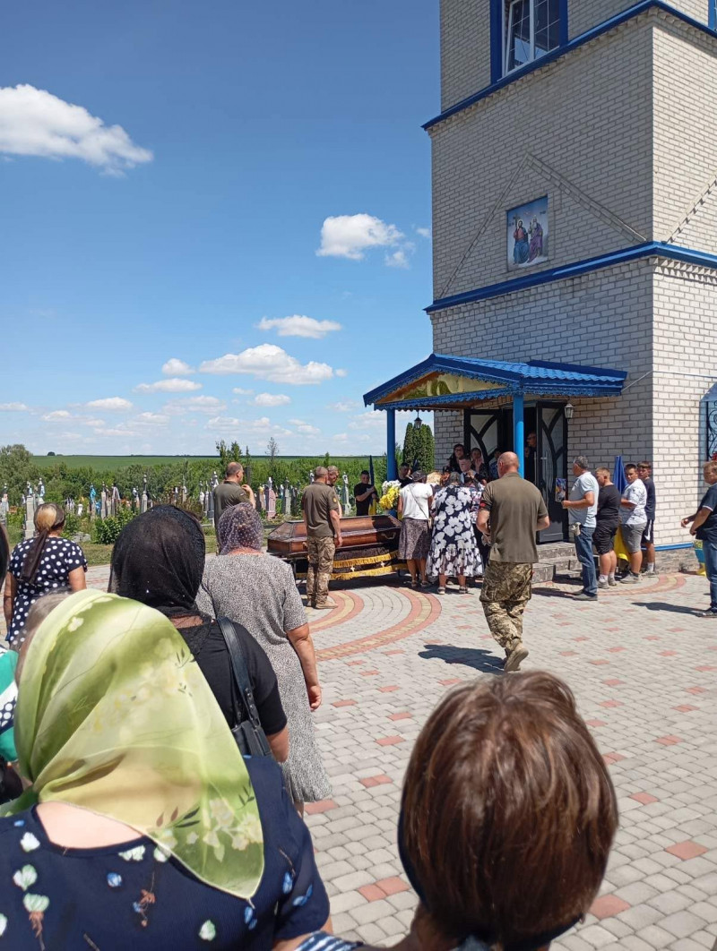 На Волині поховали Героя Петра Усатого