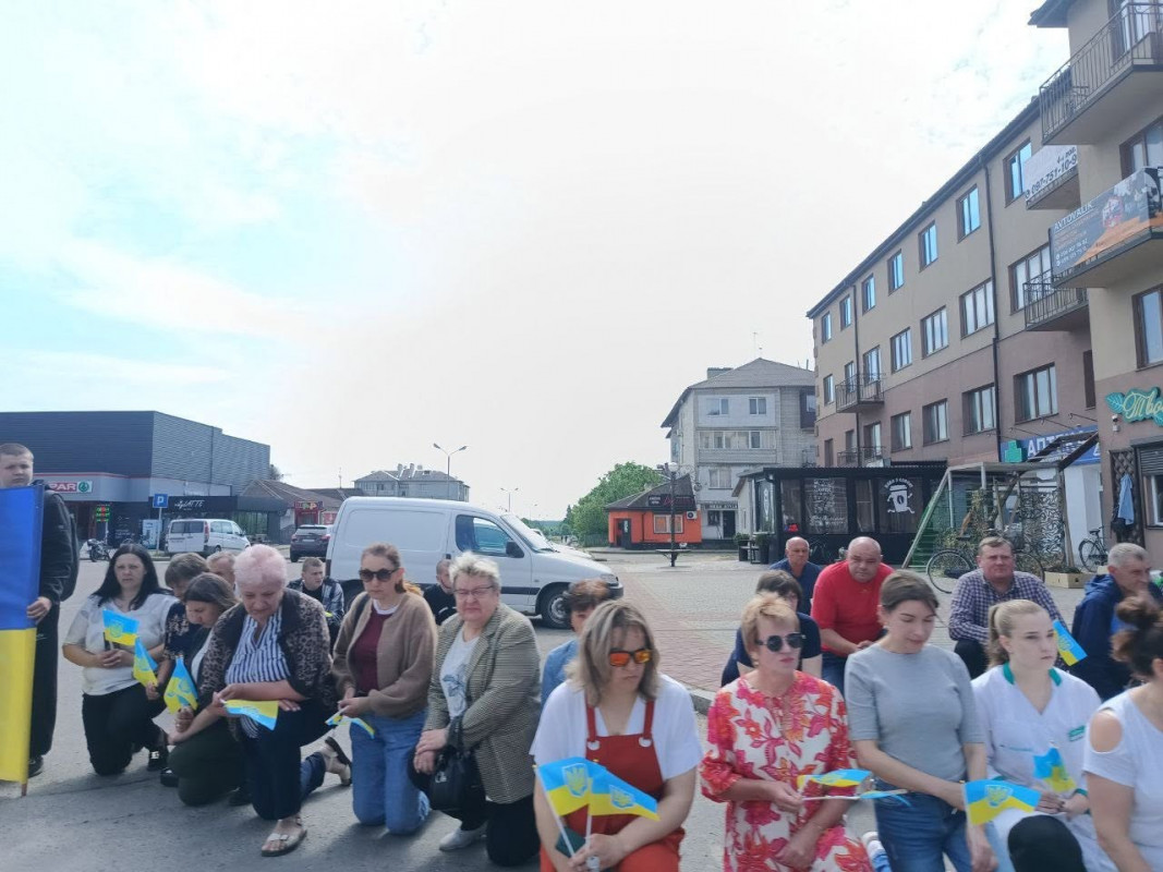 Загинув внаслідок удару FPV-дрона: на Волині попрощалися із Героєм Василем Кавасом