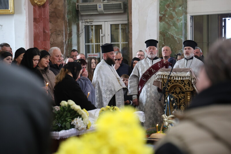 Навіки 49: у Луцьку попрощалися з Героєм Олександром Коханюком