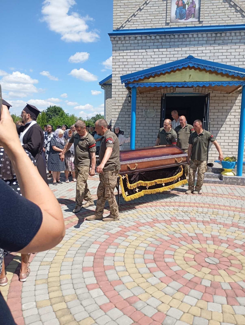 На Волині поховали Героя Петра Усатого