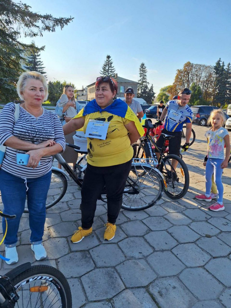 Найстаршому 75 років, наймолодшій – майже 2: у місті на Волині велозаїздом вшанували загиблих Героїв краю