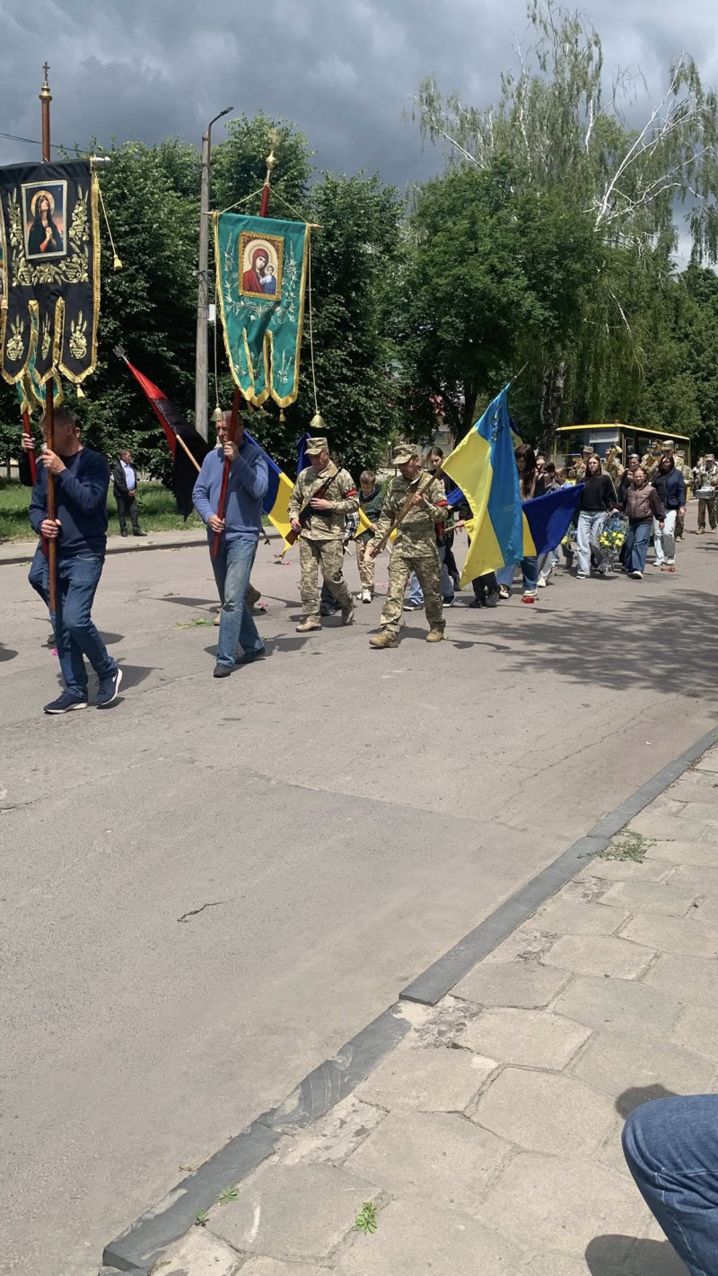 Загинув понад рік тому у Курській області: на Волині поховали Героя Віталія Борилюка