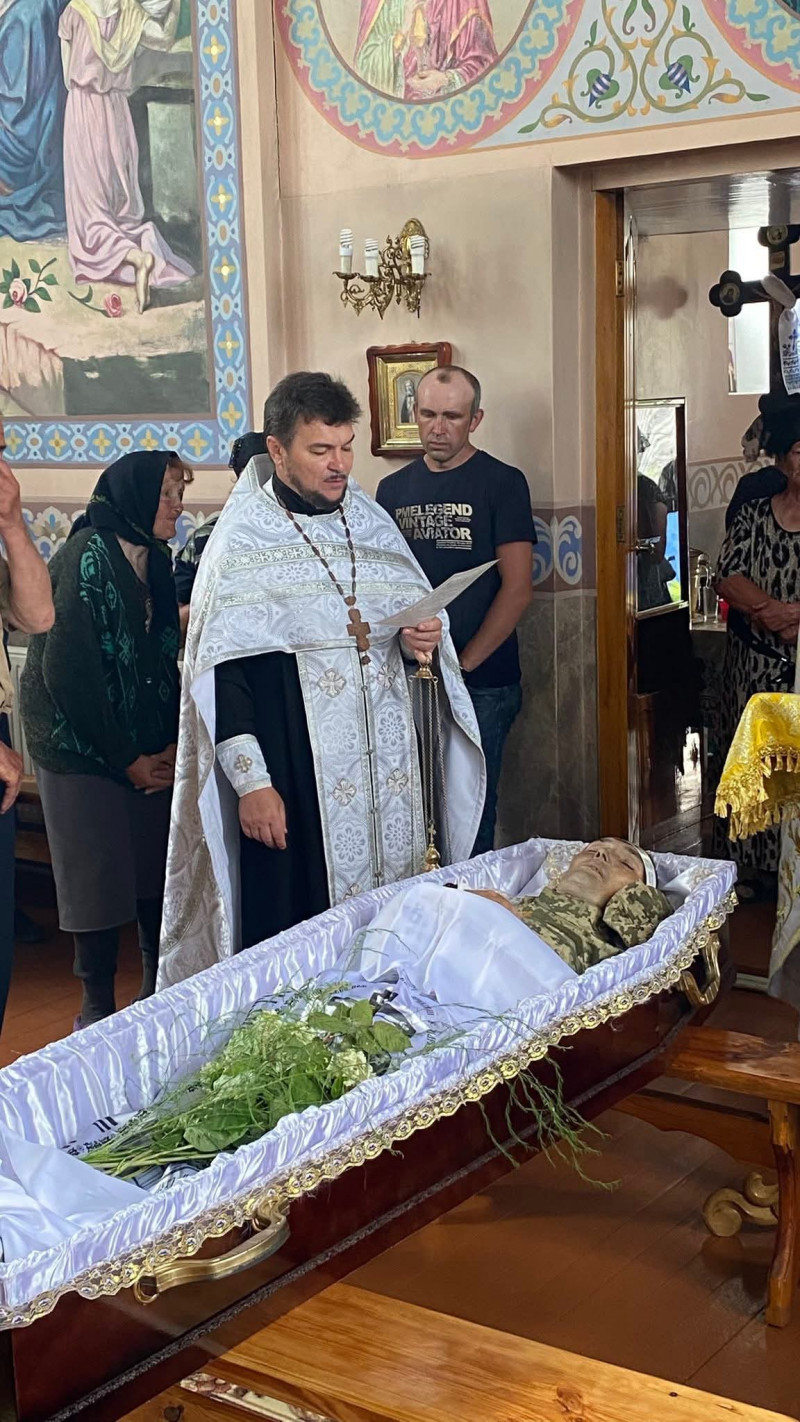 Не встиг потрапити на передову: на Волині поховали військового Валерія Приймачука