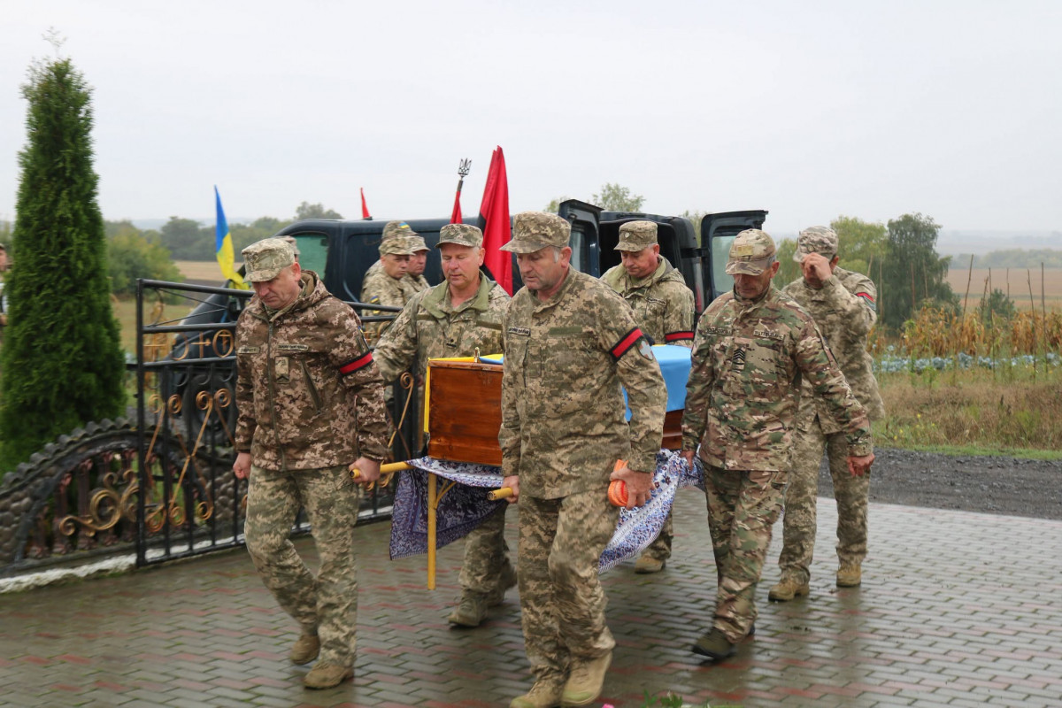 Йому було лише 19: на Волині попрощалися з юним Захисником Арсеном Хачатряном