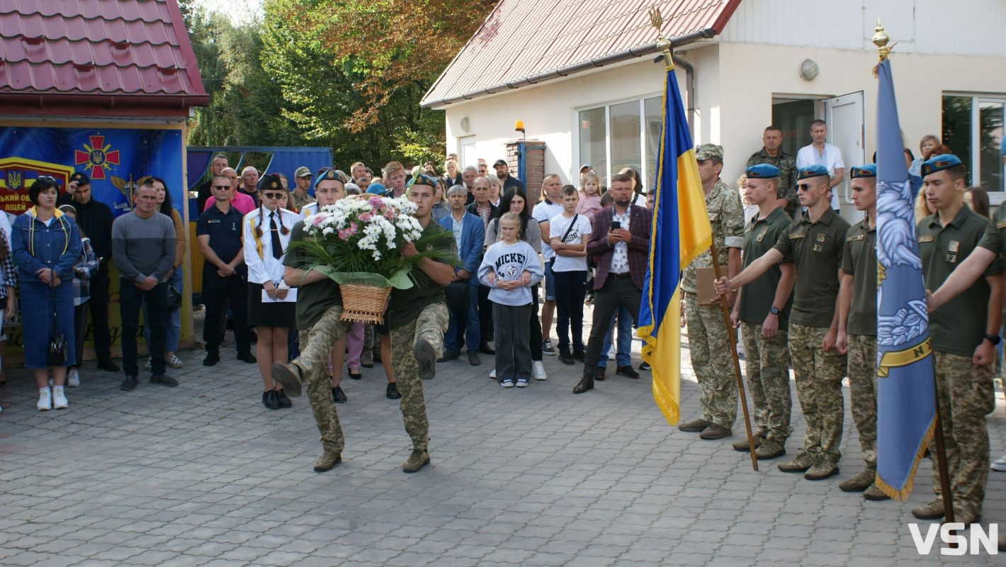 У Луцьку на території військового ліцею відкрили Алею пам’яті з портретами загиблих Героїв