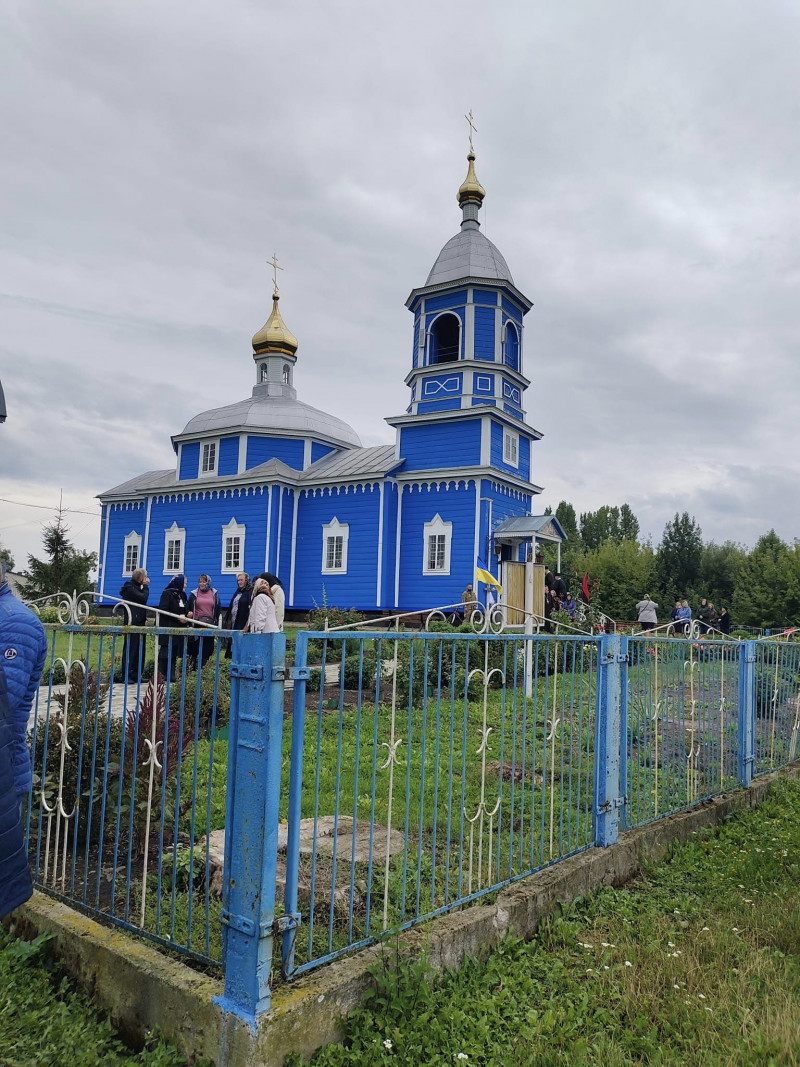 Був 3 тижні на передовій: громада на Волині попрощалася із 28 загиблим на війні Героєм-земляком Олександром Дубчуком