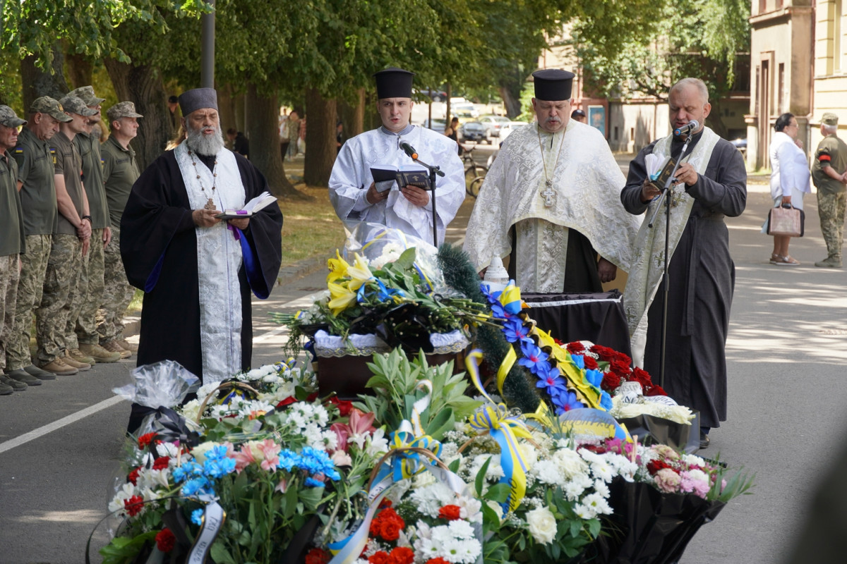 Медикам не вдалося врятувати його життя: попрощалися з Героєм з Волині Сергієм Гвоздецьким