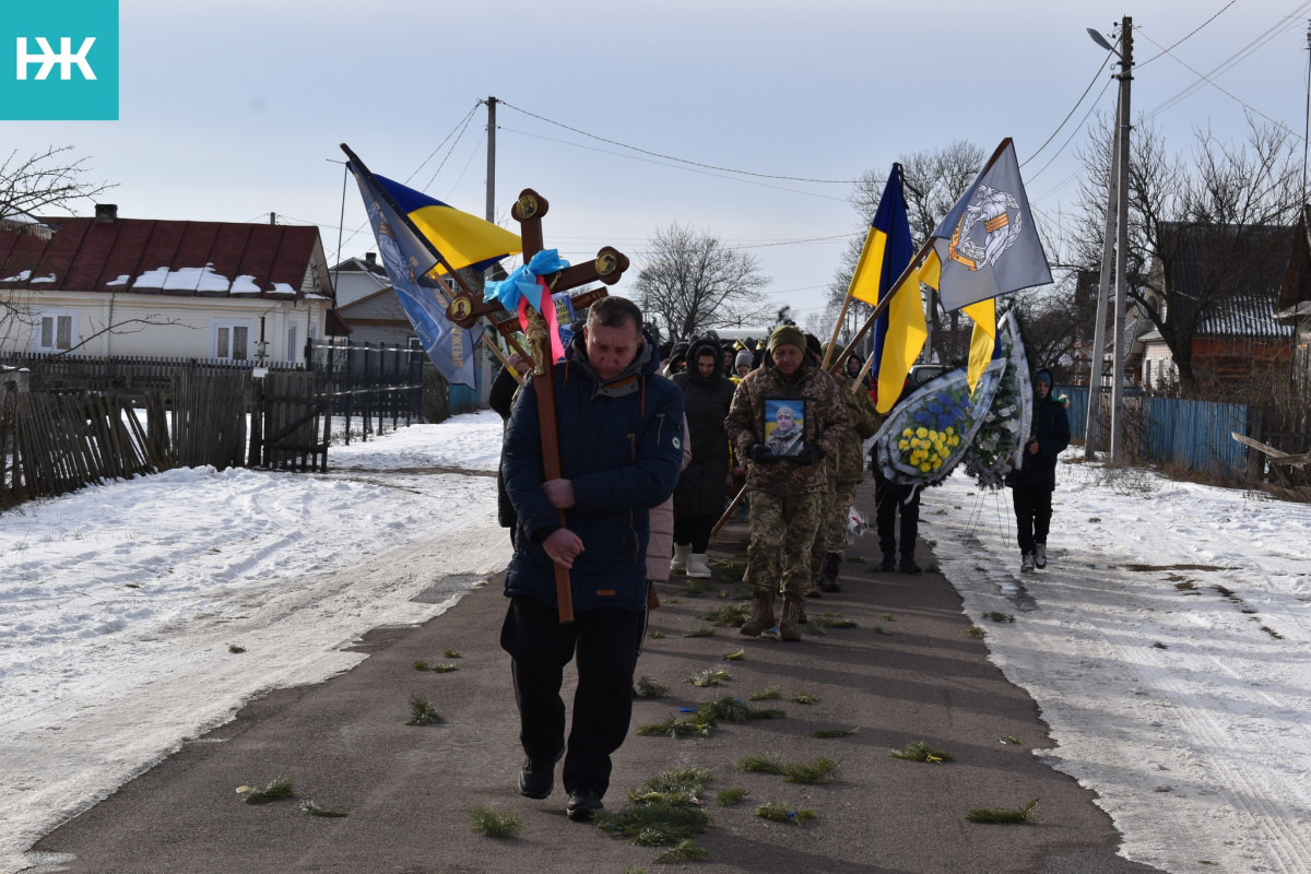 Загинув у Курській області: на Волині поховали Героя Валерія Солоху