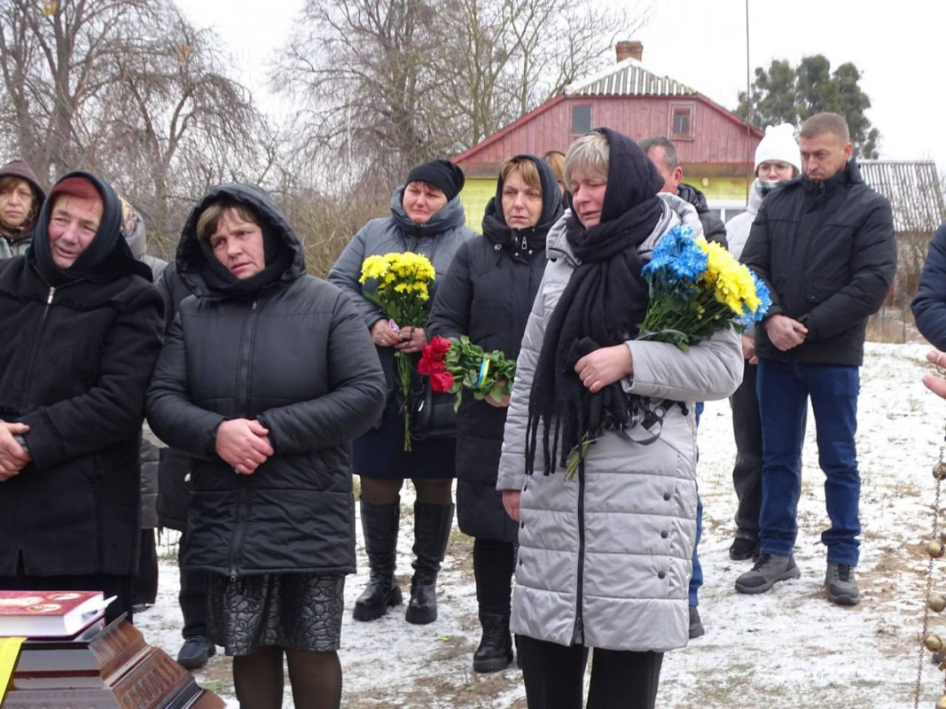 Йому назавжди 24: на Волині попрощалися з Героєм Богданом Ігнатюком
