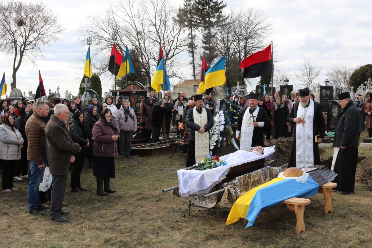 Навіки 45: на Волині попрощалися із військовослужбовцем Василем Скорупським