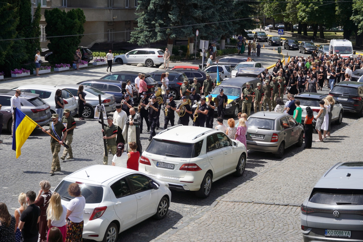 Медикам не вдалося врятувати його життя: попрощалися з Героєм з Волині Сергієм Гвоздецьким