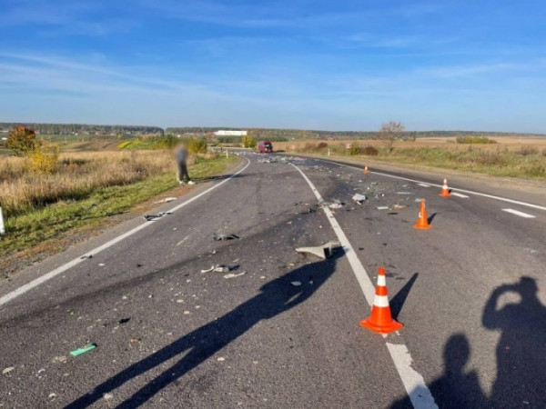 У Торчинській громаді ДТП: водій буса загинув на місці
