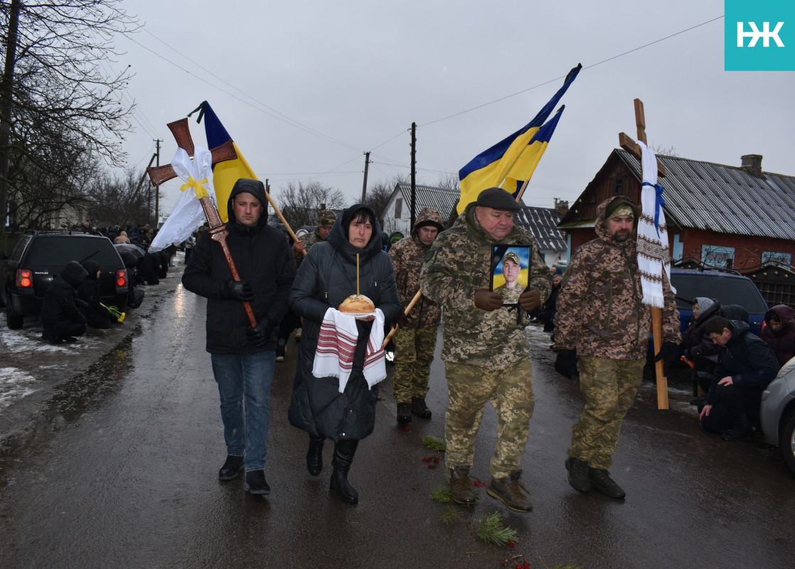 Серце воїна не витримало побаченого й пережитого: на Волині поховали Героя Олександра Куринчука