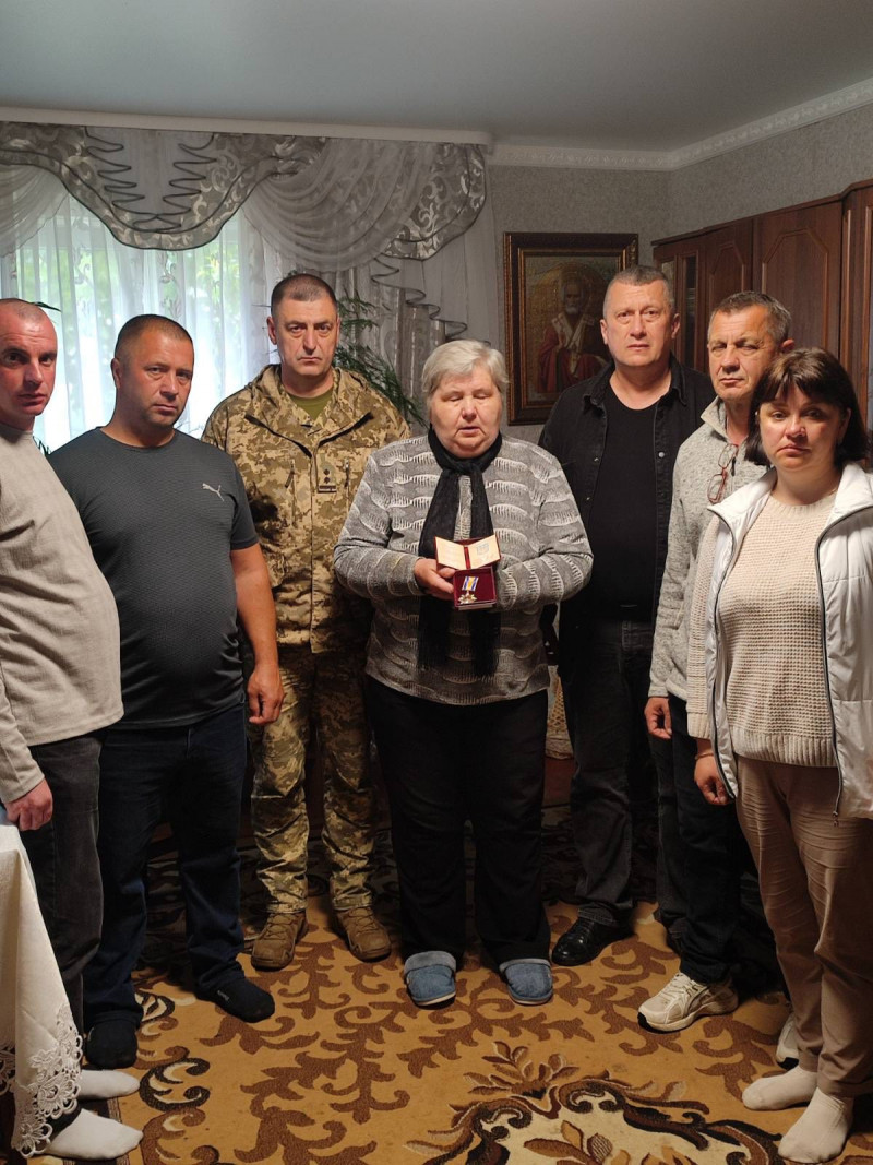 Мамі Героя з Волині вручили його посмертну нагороду
