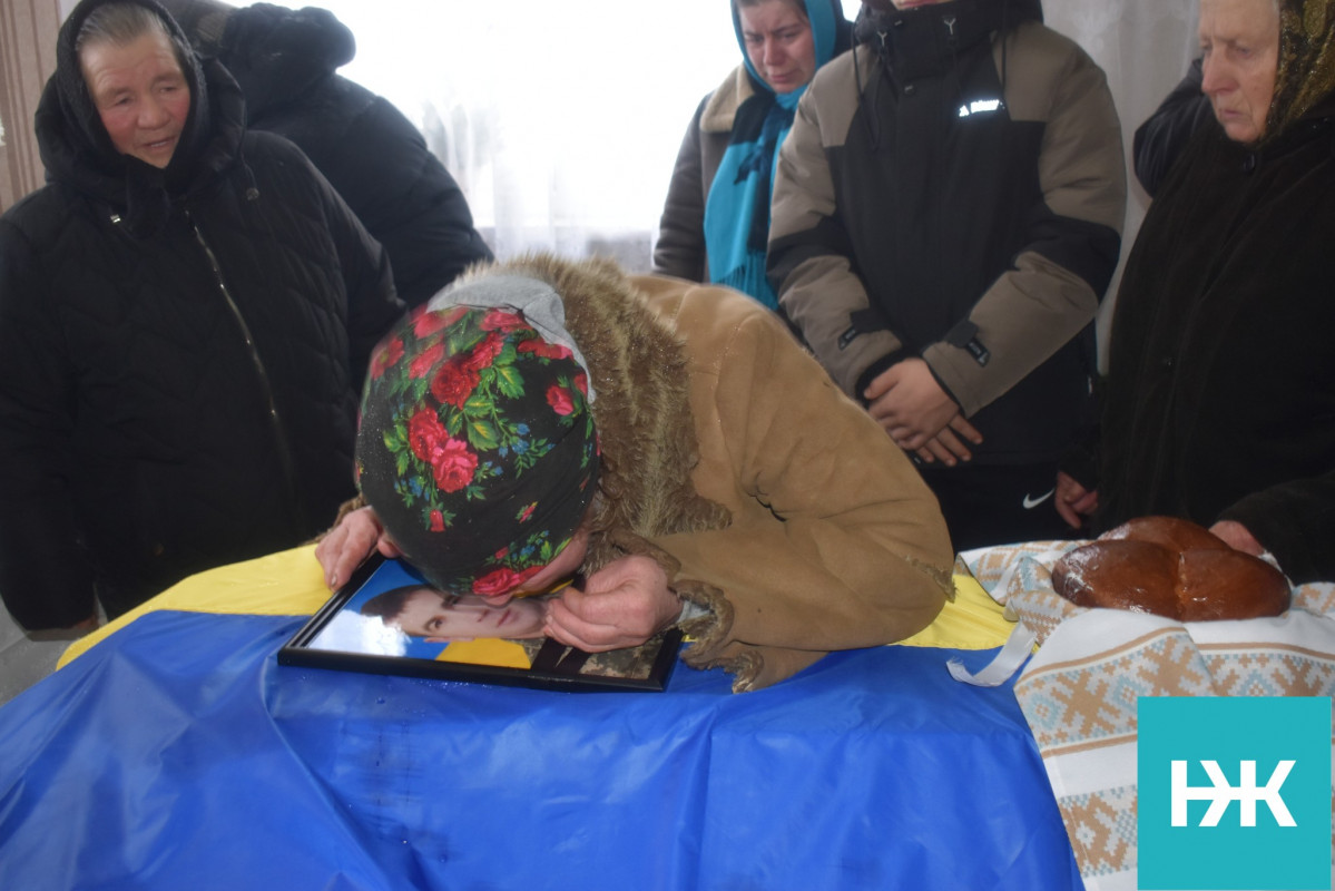 На Волині в останню дорогу провели воїна Анатолія Лукашевича