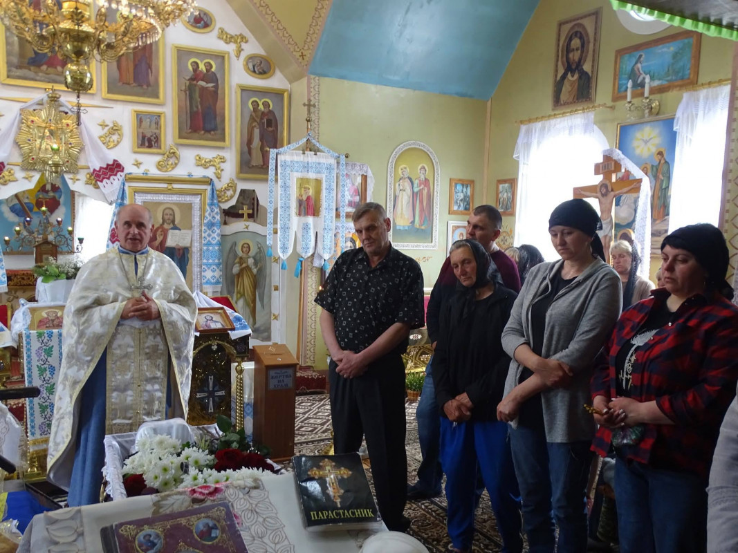 Серце зупинилося у лікарні: на Волині поховали захисника Андрія Свігуна