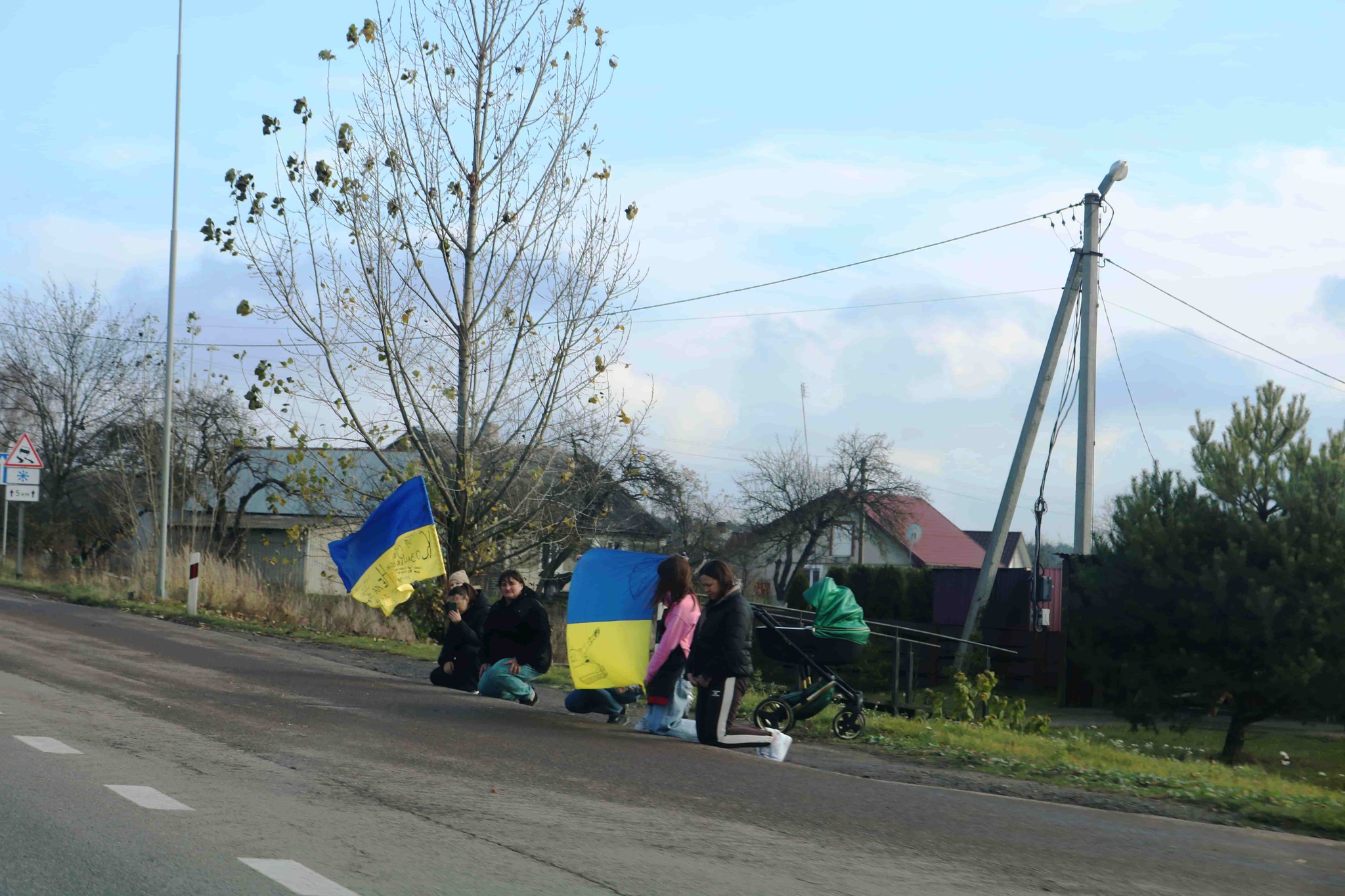 Маленька донечка втратила батька: на Волині попрощались з Героєм, який майже рік вважався зниклим безвісти