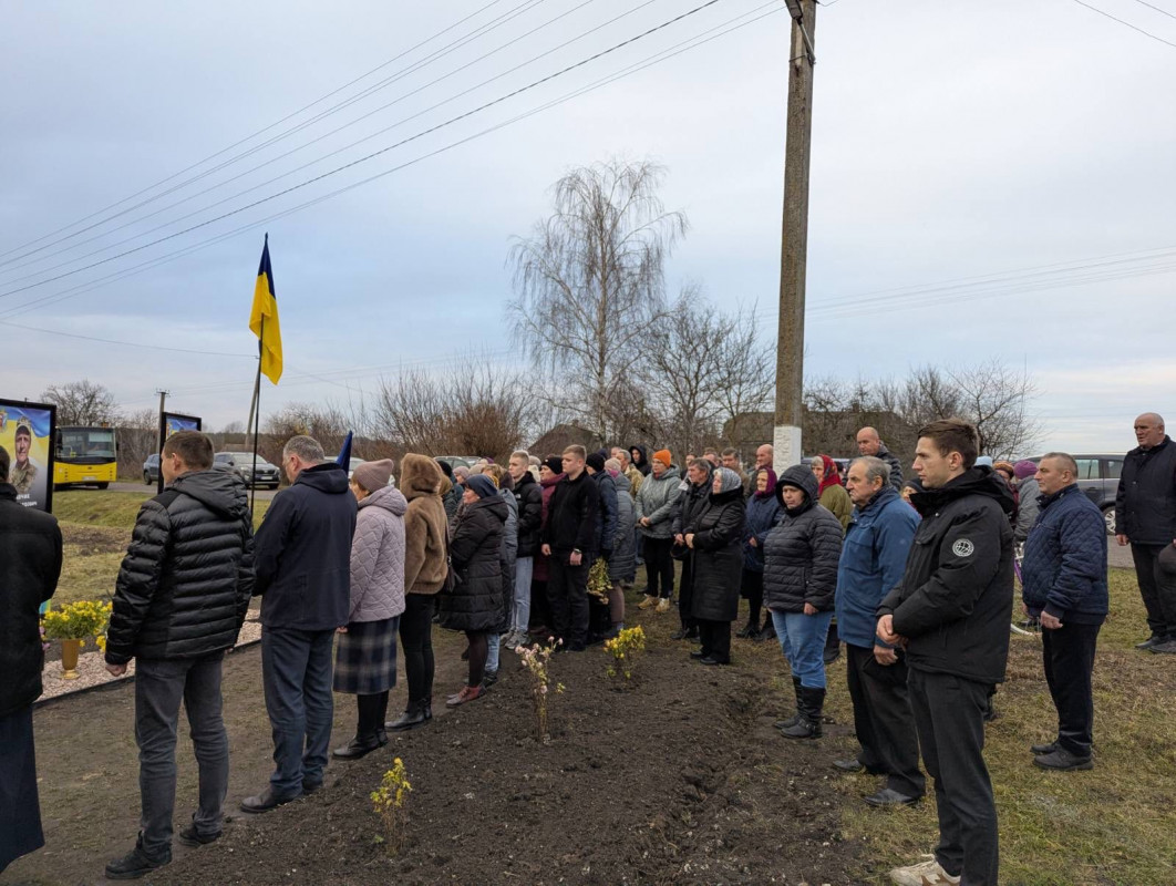 У громаді на Волині відкрили алеї пам’яті на честь загиблих захисників-земляків