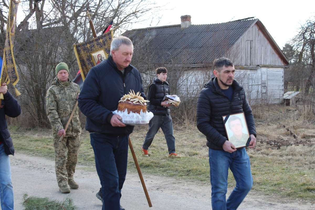 Півтора року невідомості: на Волині попрощалися із загиблим на Курщині Валентином Волошиним