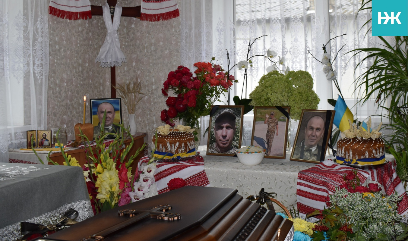 Повернувся додому після довгих місяців невідомості: на Волині поховали Героя Володимира Будька